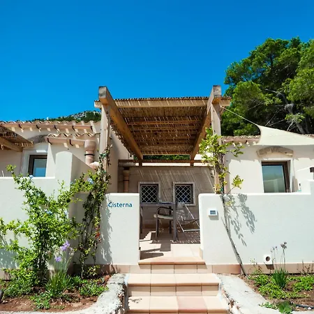 Dolcevita Egadi Eco Levanzo